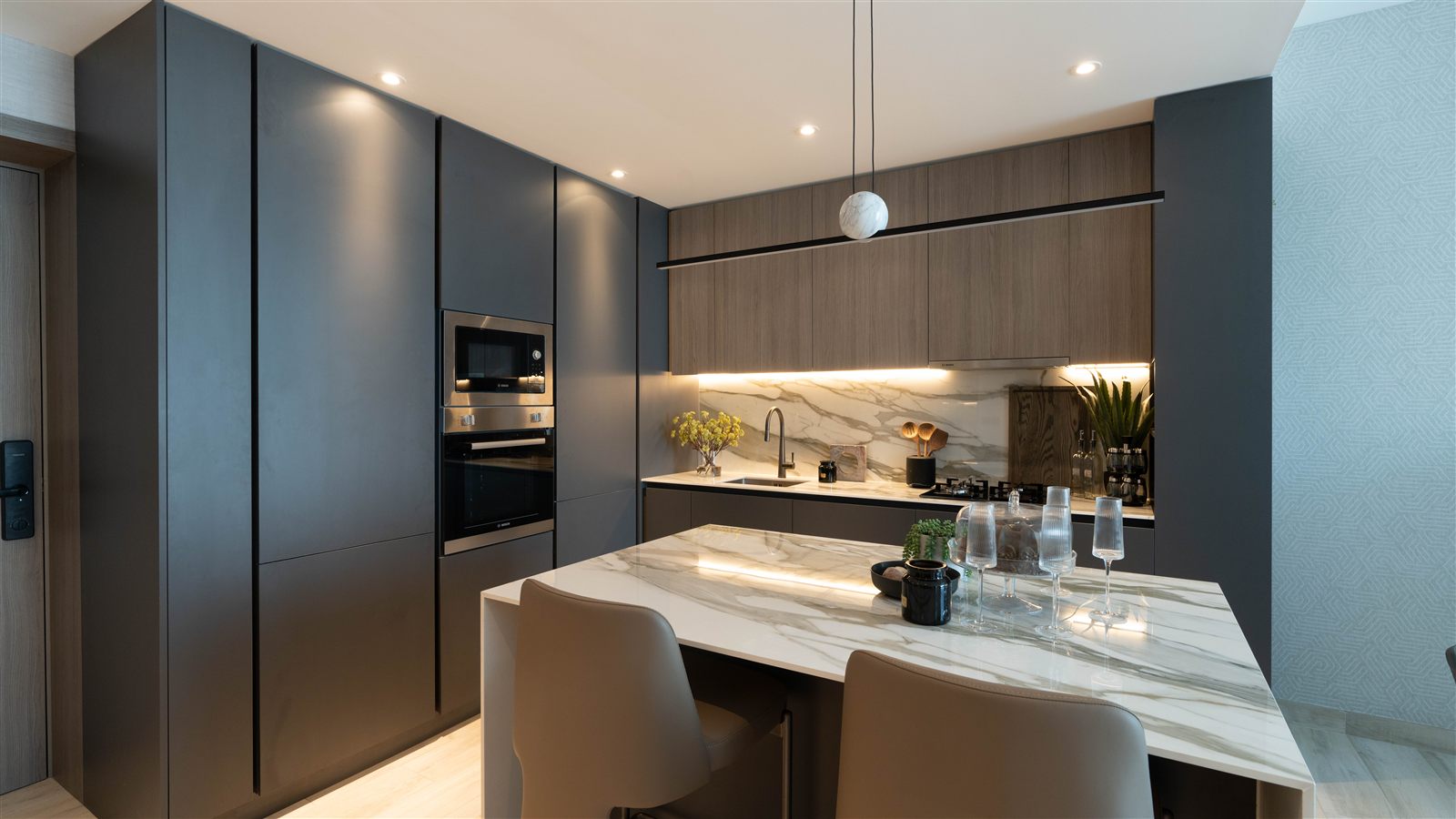 Oxford Gardens 1-Bedroom Apartment, Arjan