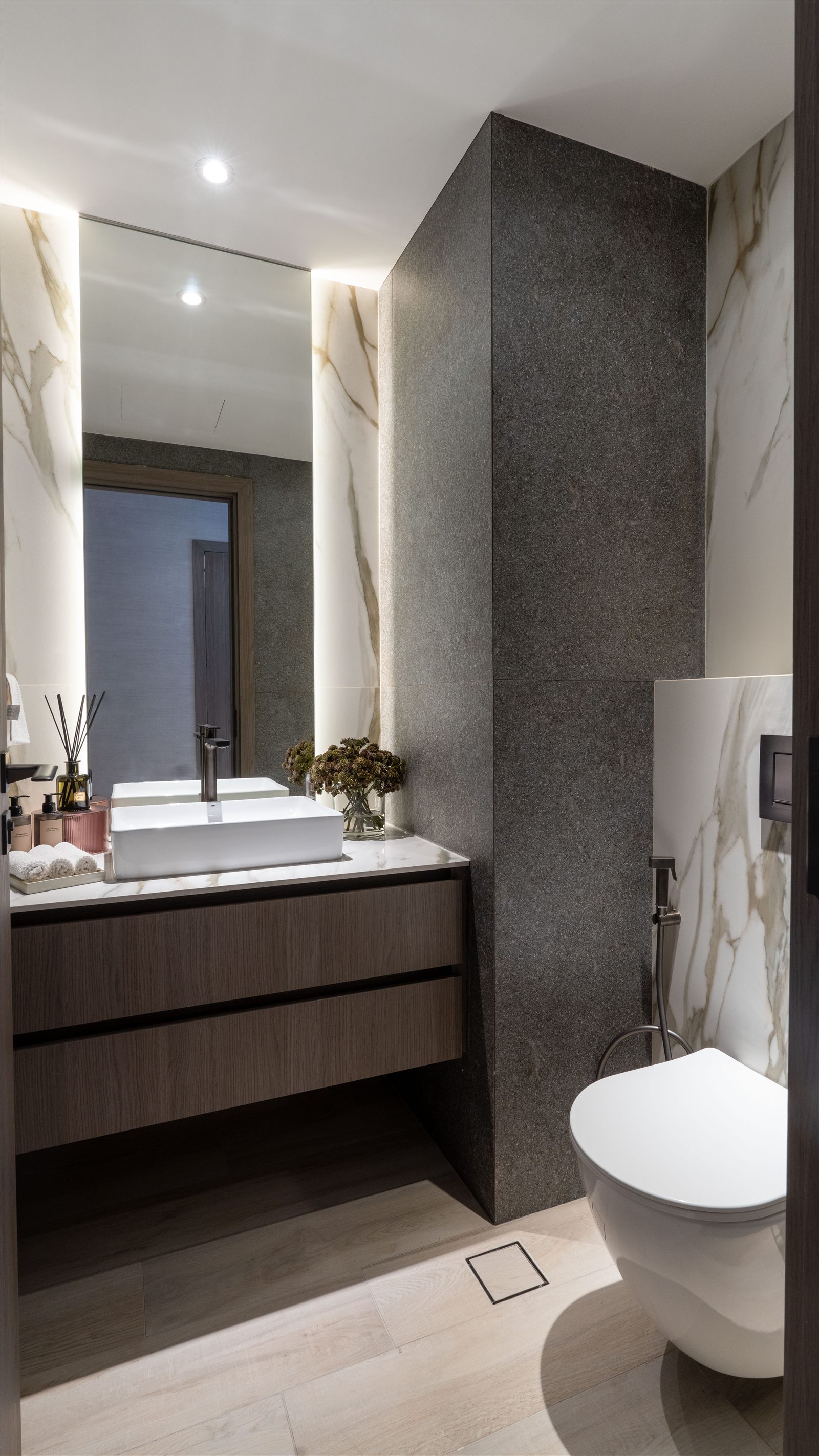 Oxford Gardens 1-Bedroom Apartment, Arjan